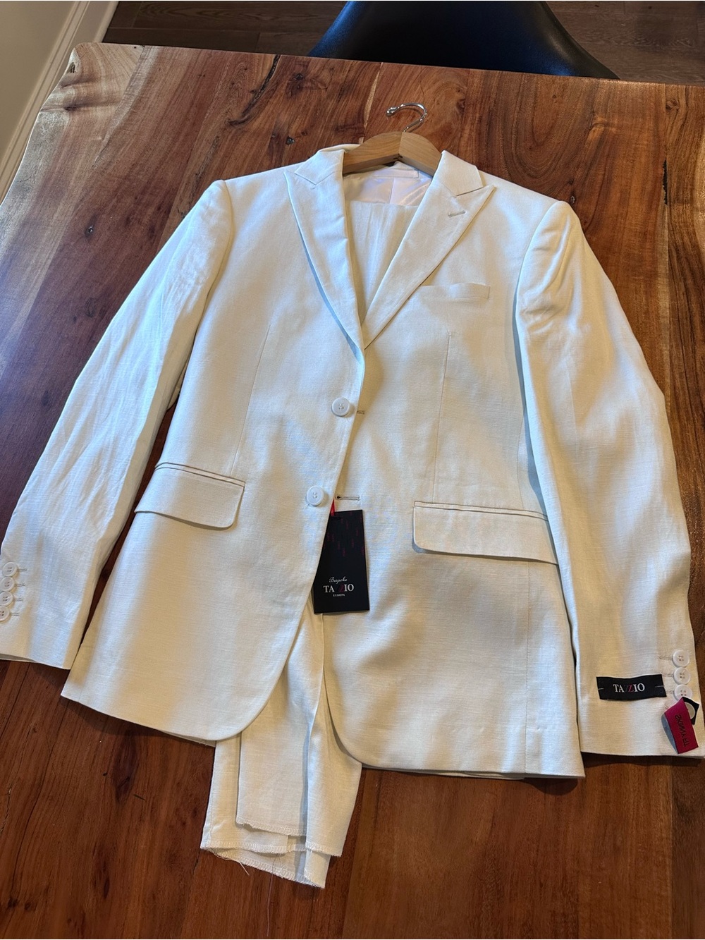 Men's White Linen Blend Suit